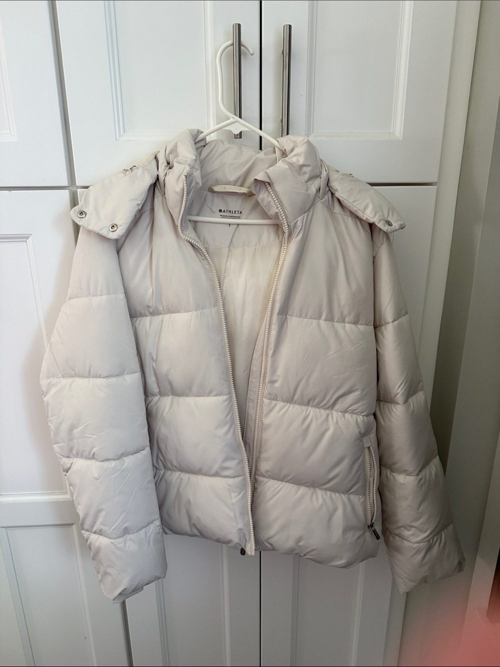 Athleta Women's Pale Cream Quilted Puffer Jacket